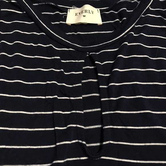 Navy and White Long Striped Shark Bite Tank - Picture 4 of 4